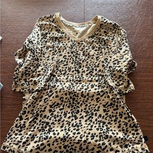 Leopard Print V-Neck Blouse